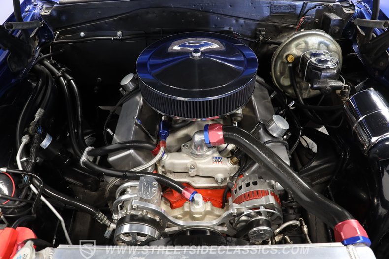 Chevrolet-Chevelle-1965-Blue-Black-9