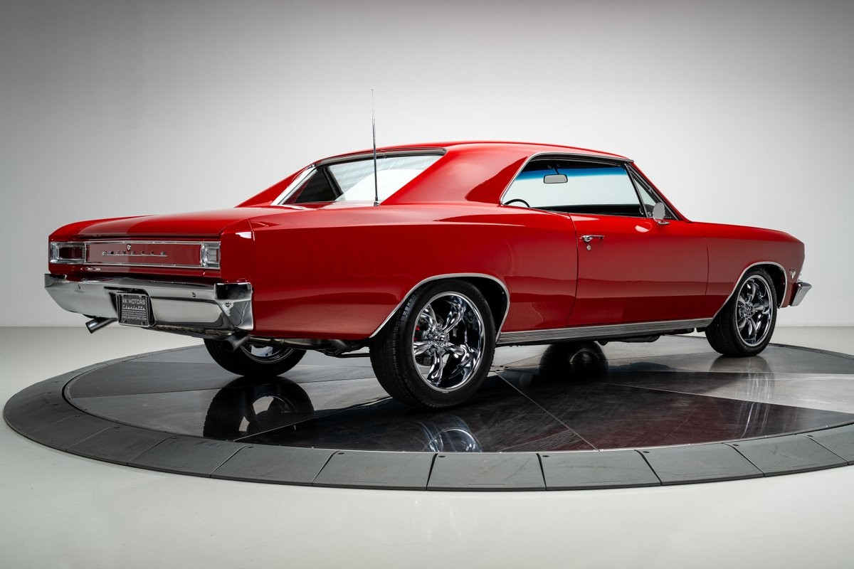 Chevrolet-Chevelle-1966-18