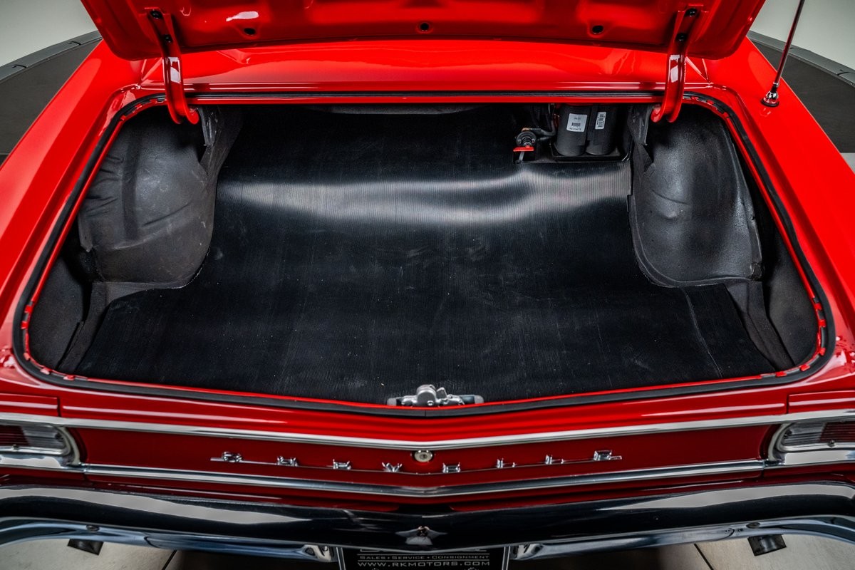 Chevrolet-Chevelle-1966-37