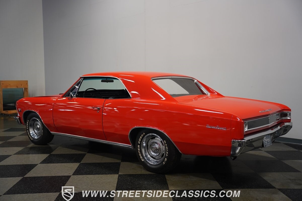 Chevrolet-Chevelle-1966-Coupe-11