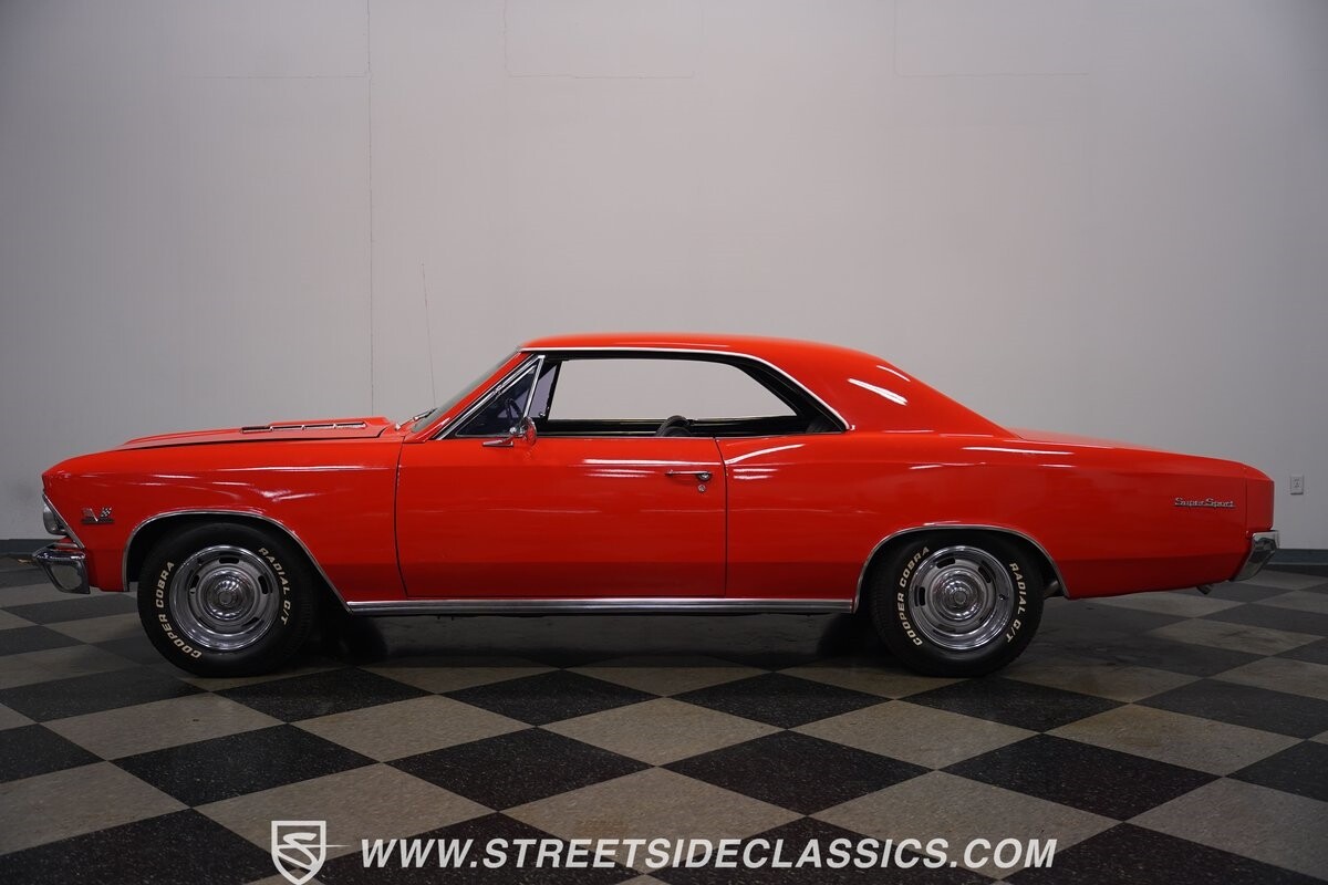Chevrolet-Chevelle-1966-Coupe-2
