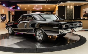 Chevrolet-Chevelle-1966-Other-16