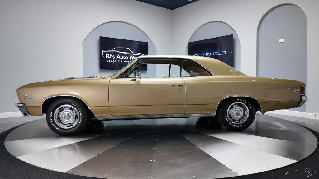 Chevrolet-Chevelle-1967-1