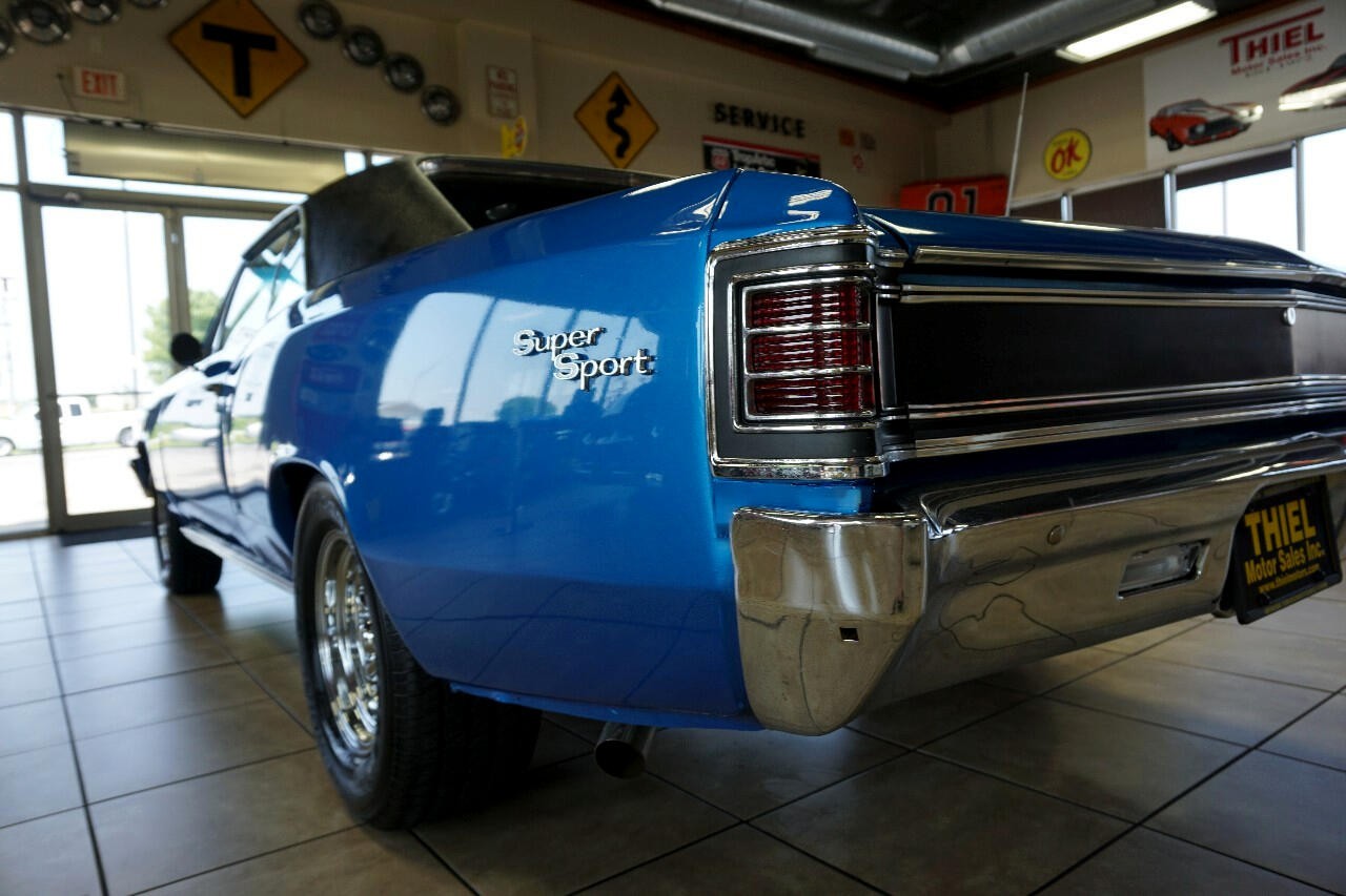 Chevrolet-Chevelle-1967-Classic-Car-15