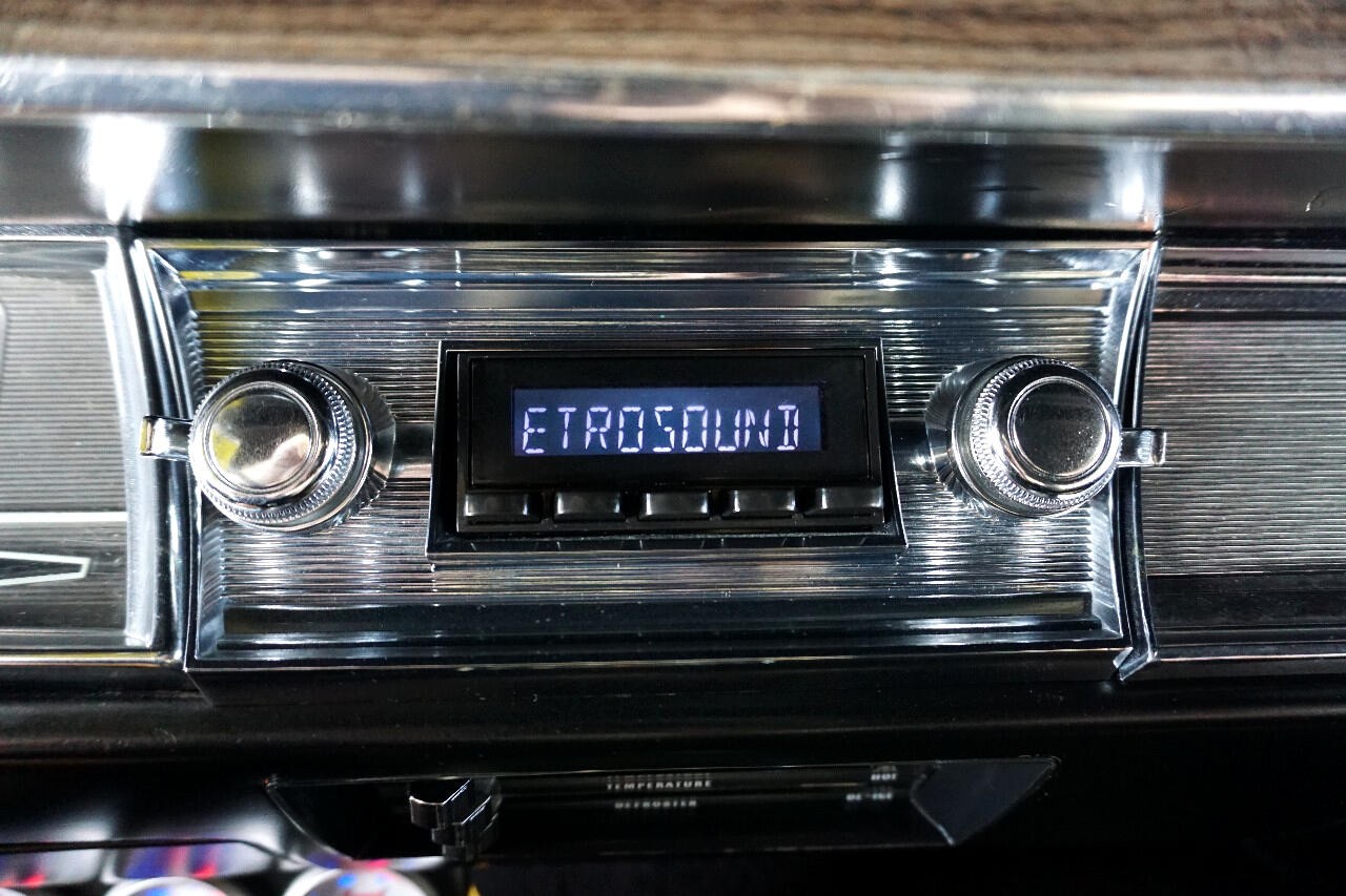 Chevrolet-Chevelle-1967-Classic-Car-28