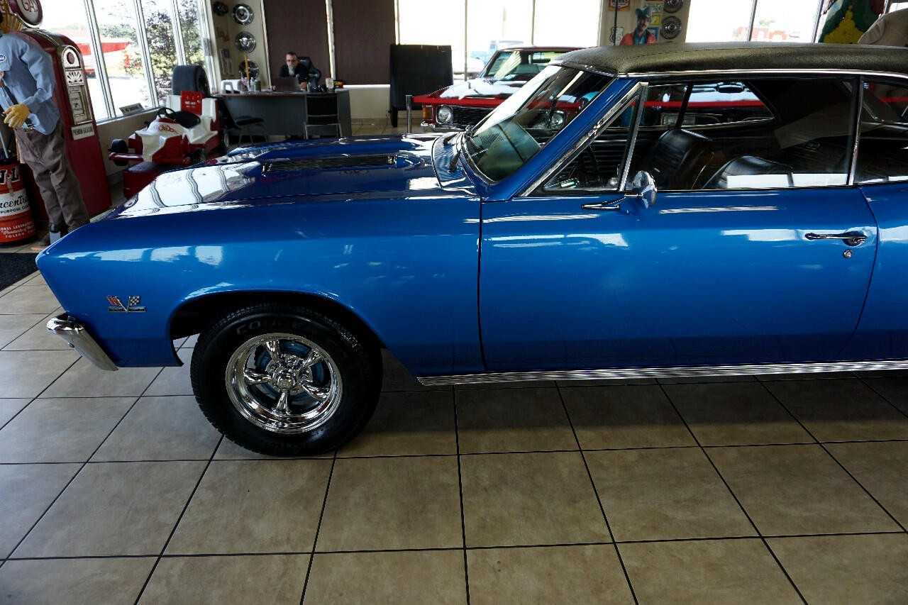 Chevrolet-Chevelle-1967-Classic-Car-36