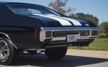 Chevrolet-Chevelle-1970-2-Door-32