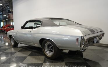 Chevrolet-Chevelle-1970-Cortez-Silver-Black-1