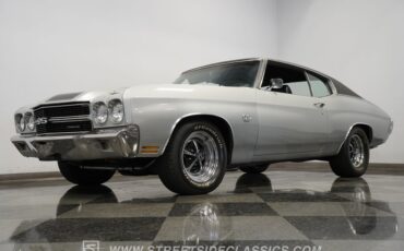Chevrolet-Chevelle-1970-Cortez-Silver-Black-11