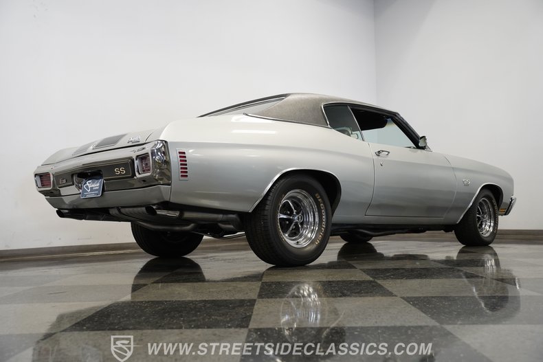 Chevrolet-Chevelle-1970-Cortez-Silver-Black-17