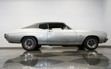 Chevrolet-Chevelle-1970-Cortez-Silver-Black-22