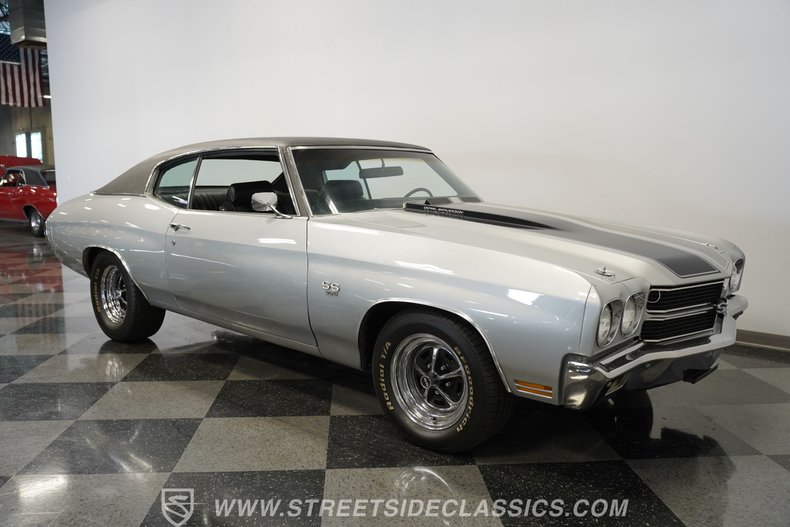 Chevrolet-Chevelle-1970-Cortez-Silver-Black-24