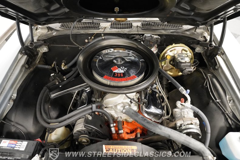 Chevrolet-Chevelle-1970-Cortez-Silver-Black-31