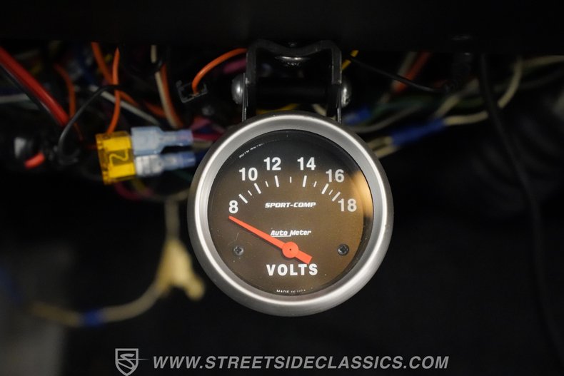 Chevrolet-Chevelle-1970-Cortez-Silver-Black-43