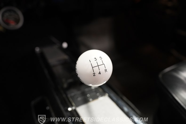 Chevrolet-Chevelle-1970-Cortez-Silver-Black-44