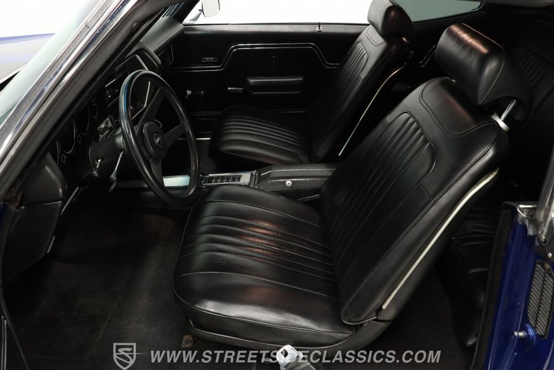 Chevrolet-Chevelle-1971-Blue-Metallic-Black-17