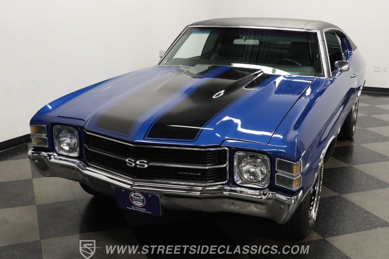 Chevrolet-Chevelle-1971-Blue-Metallic-Black-26