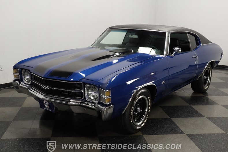 Chevrolet-Chevelle-1971-Blue-Metallic-Black-27