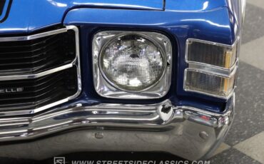 Chevrolet-Chevelle-1971-Blue-Metallic-Black-29