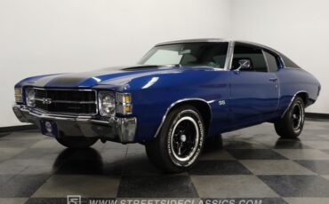 Chevrolet-Chevelle-1971-Blue-Metallic-Black-31