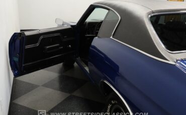 Chevrolet-Chevelle-1971-Blue-Metallic-Black-35
