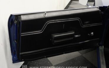 Chevrolet-Chevelle-1971-Blue-Metallic-Black-36