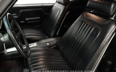 Chevrolet-Chevelle-1971-Blue-Metallic-Black-40