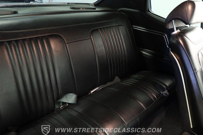 Chevrolet-Chevelle-1971-Blue-Metallic-Black-42