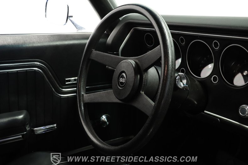 Chevrolet-Chevelle-1971-Blue-Metallic-Black-46