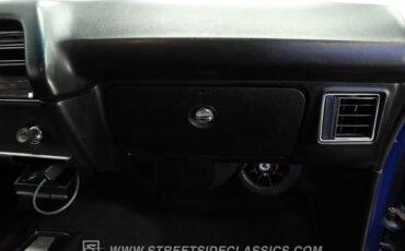 Chevrolet-Chevelle-1971-Blue-Metallic-Black-47