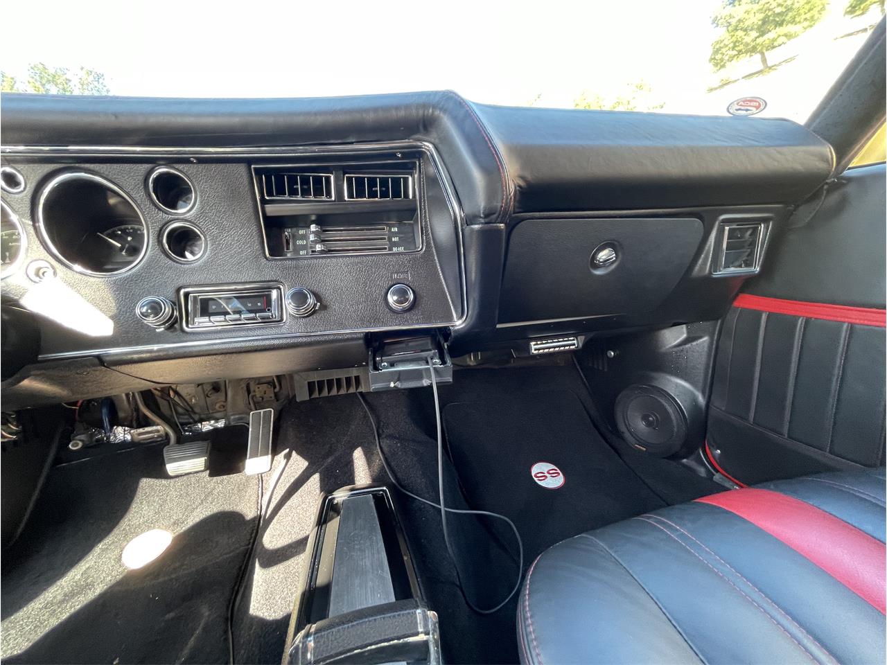 Chevrolet-Chevelle-ss-1970-red-black-18
