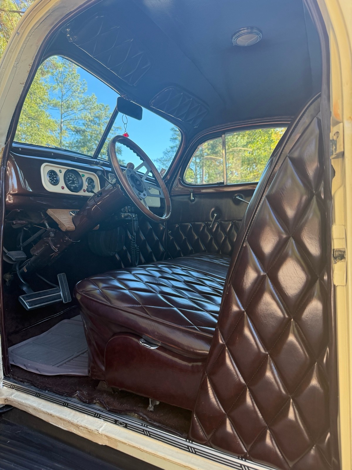 Chevrolet-Classic-1937-31