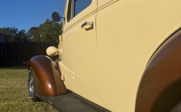 Chevrolet-Classic-1937-8