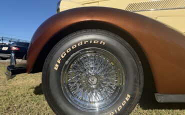 Chevrolet-Classic-1937-9