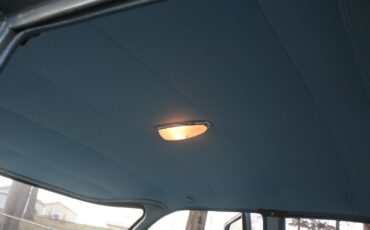 Chevrolet-Corvair-1962-Sedan-14