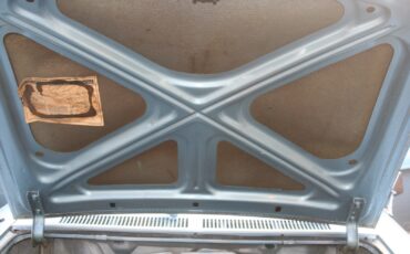 Chevrolet-Corvair-1962-Sedan-15