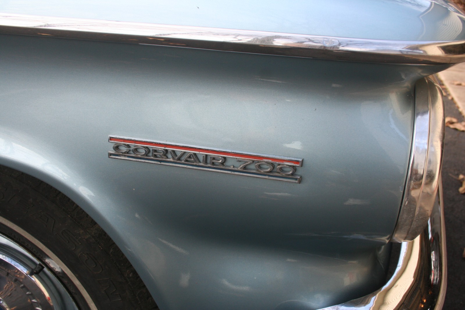 Chevrolet-Corvair-1962-Sedan-2