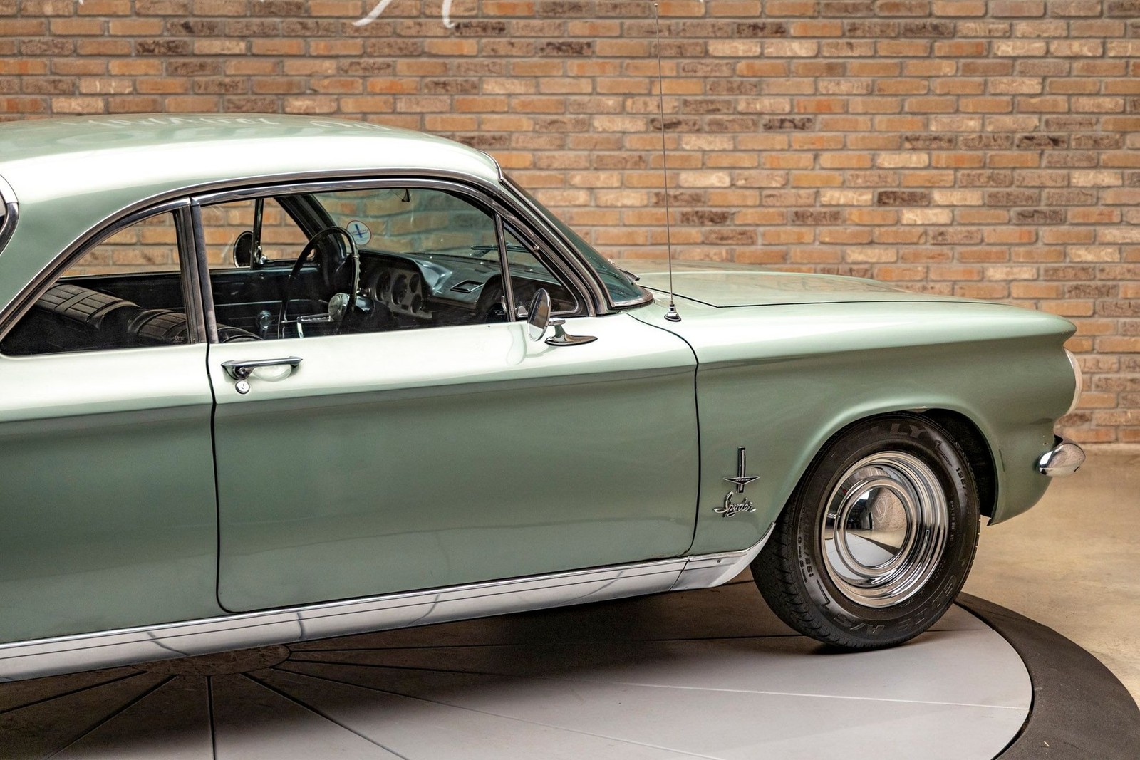 Chevrolet-Corvair-1964-Coupe-9