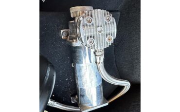 Chevrolet-Corvair-1965-Sunburst-orange-Brown-orange-14