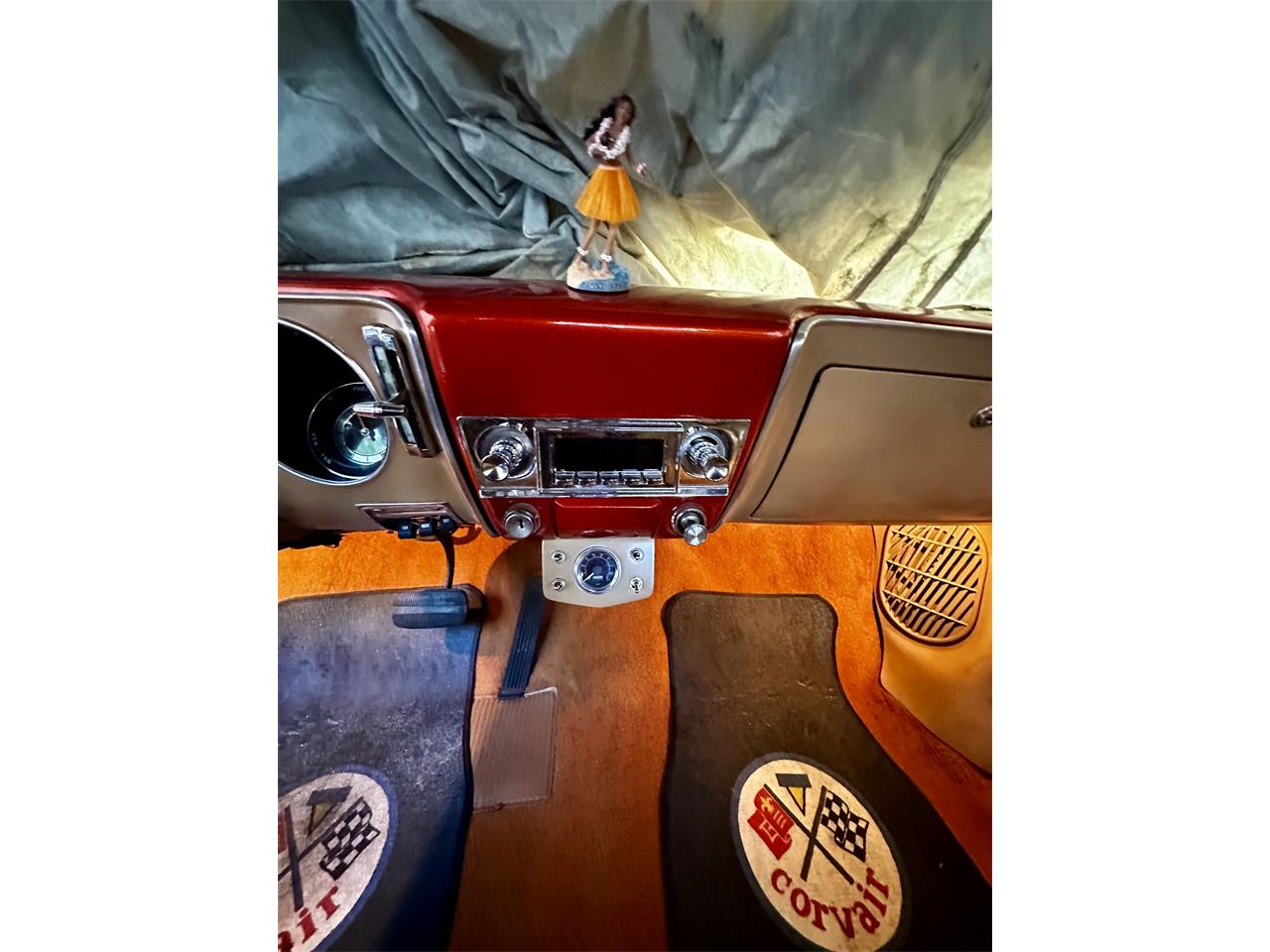 Chevrolet-Corvair-1965-Sunburst-orange-Brown-orange-26