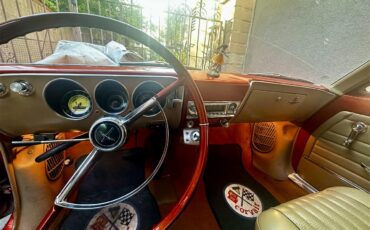 Chevrolet-Corvair-1965-Sunburst-orange-Brown-orange-38