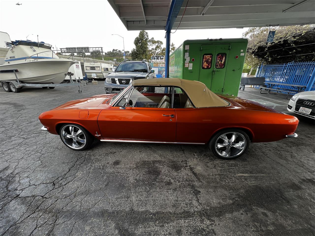 Chevrolet-Corvair-1965-Sunburst-orange-Brown-orange-8