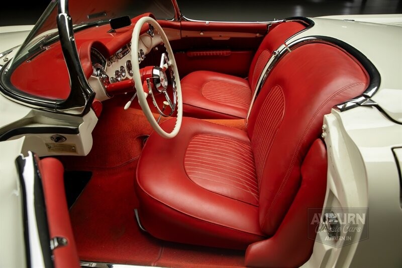 Chevrolet-Corvette-1953-13