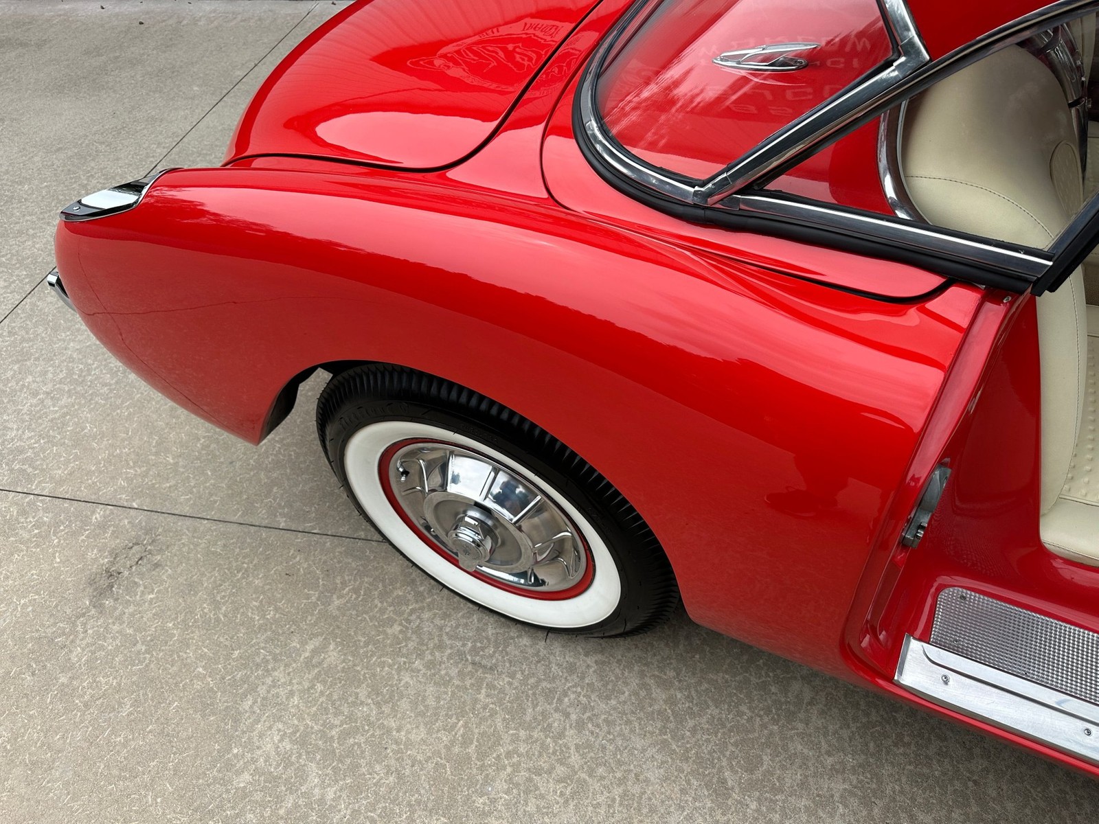 Chevrolet-Corvette-1956-Convertible-20