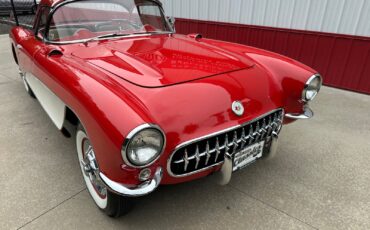 Chevrolet-Corvette-1956-Convertible-26