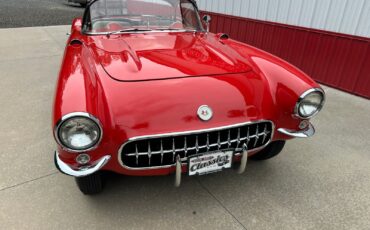 Chevrolet-Corvette-1956-Convertible-27