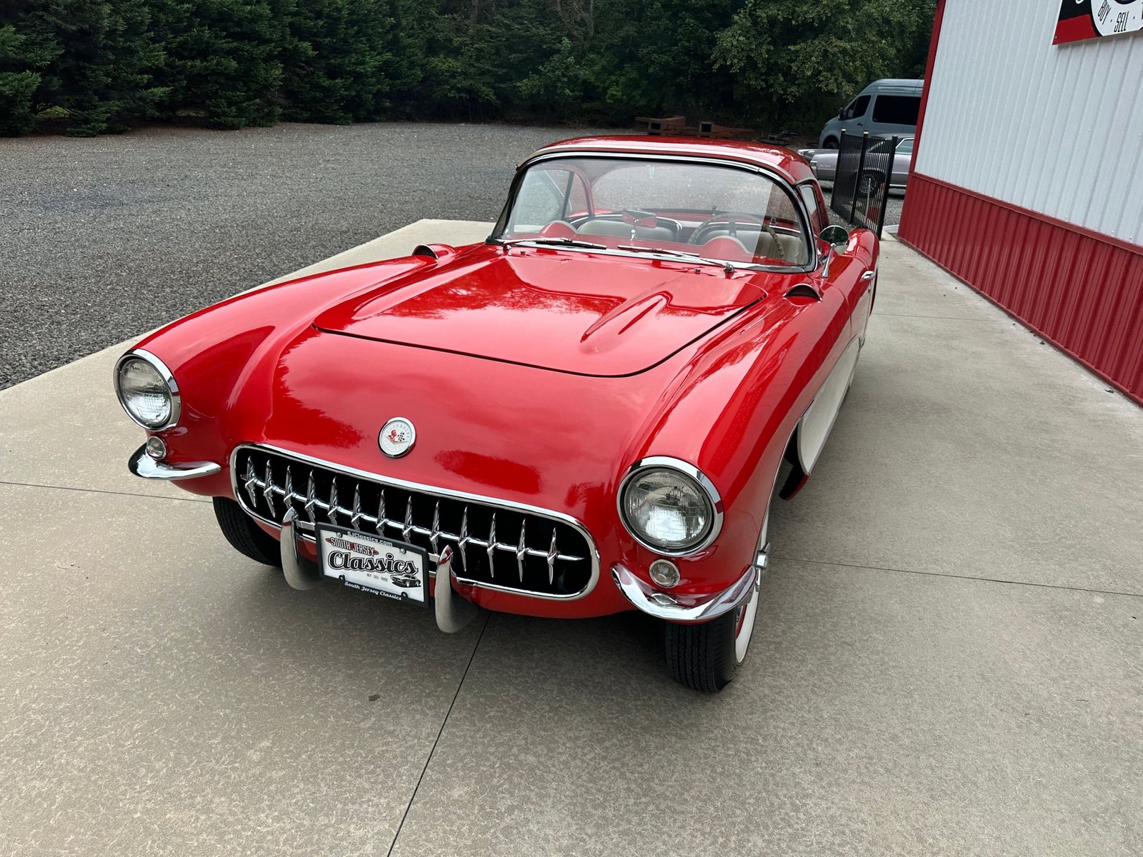 Chevrolet-Corvette-1956-Convertible-30