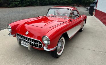 Chevrolet-Corvette-1956-Convertible-31