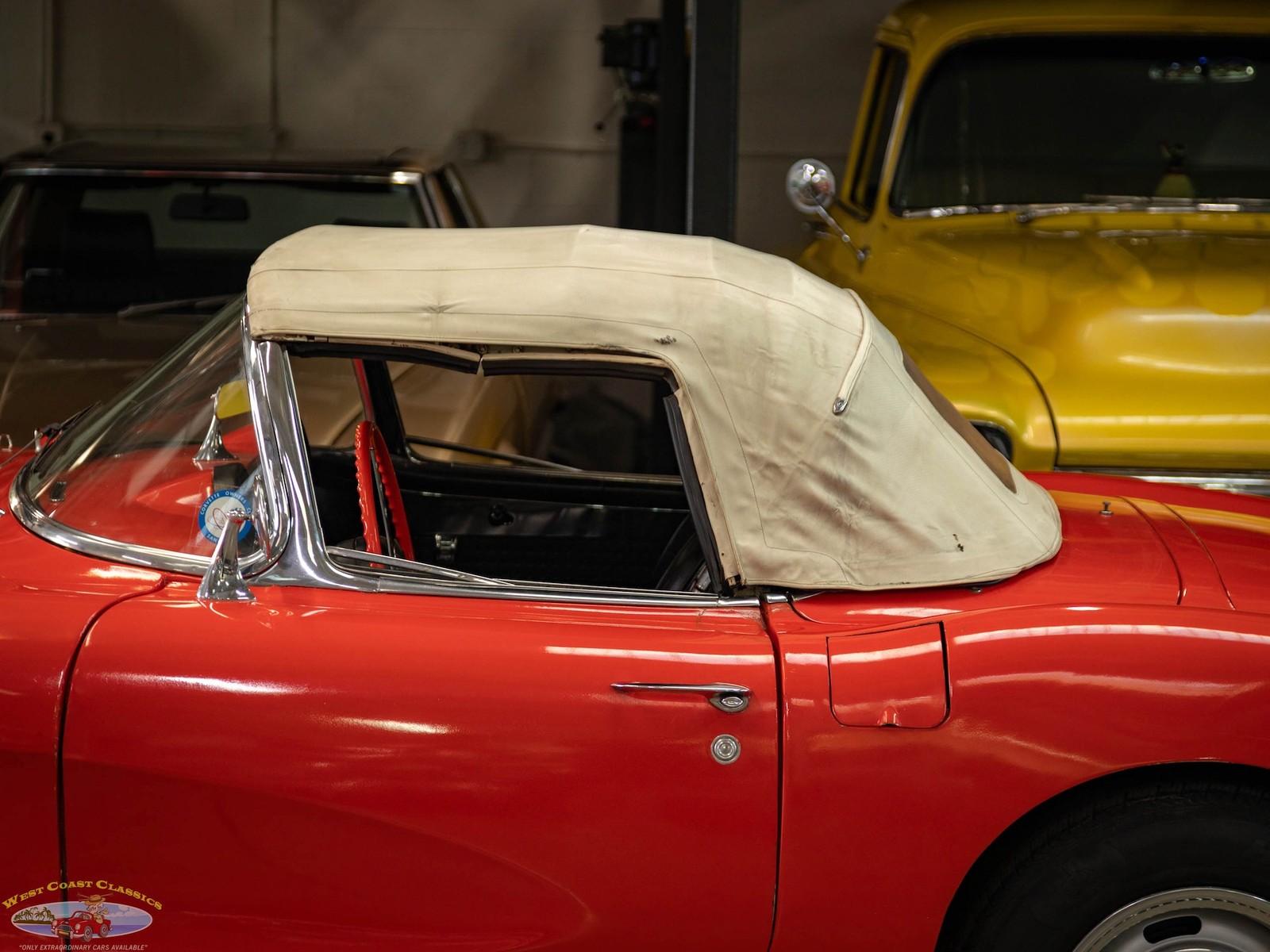 Chevrolet-Corvette-1957-2-Door-Roadster-Convertible-28