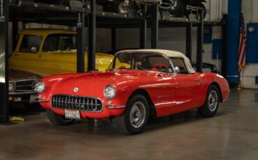Chevrolet-Corvette-1957-2-Door-Roadster-Convertible-29
